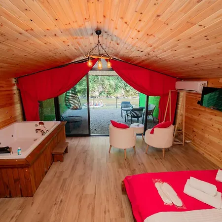 Ray Bed & Breakfast *