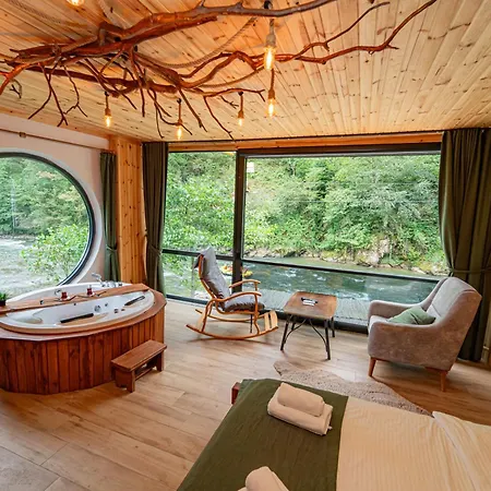 Ray Bed & Breakfast *